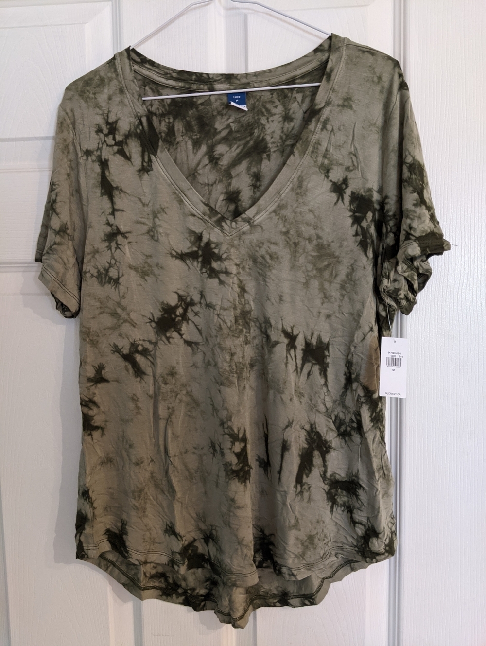 Lux Olive Tie-Dye V-Neck Short Sleeve Tee